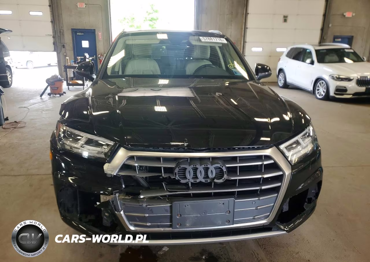 2018 Audi Q5 Premium Plus VIN:WA1BNAFY5J2017910 - 5