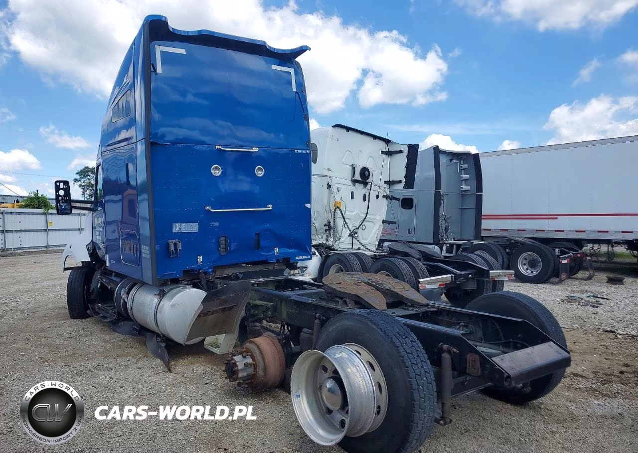 2017 Kenworth T680 Semi Truck VIN:1XKYDP9X0HJ131939 - 3