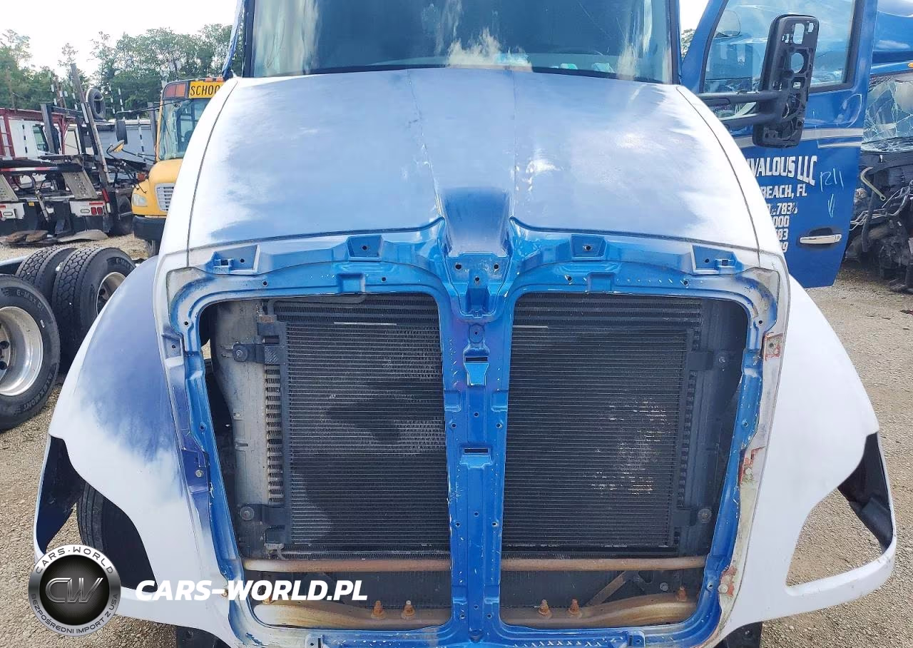 2017 Kenworth T680 Semi Truck VIN:1XKYDP9X0HJ131939 - 7