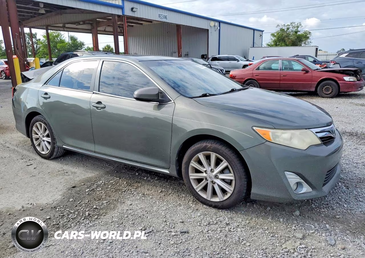 2012 Toyota Camry Xle VIN:4T1BF1FK2CU599773 - 4