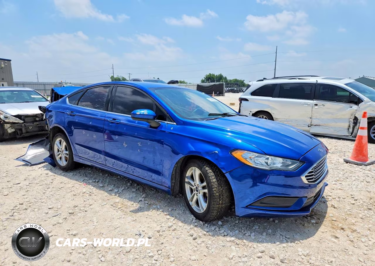2018 Ford Fusion Se VIN:3FA6P0H75JR104191 - 4