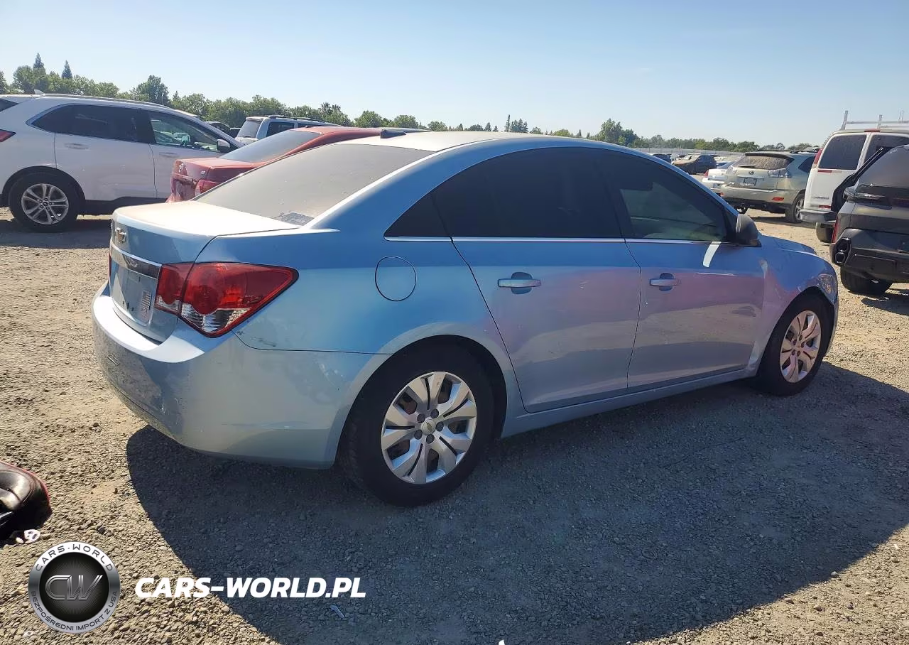 2012 Chevrolet Cruze Ls VIN:1G1PC5SH7C7236249 - 3