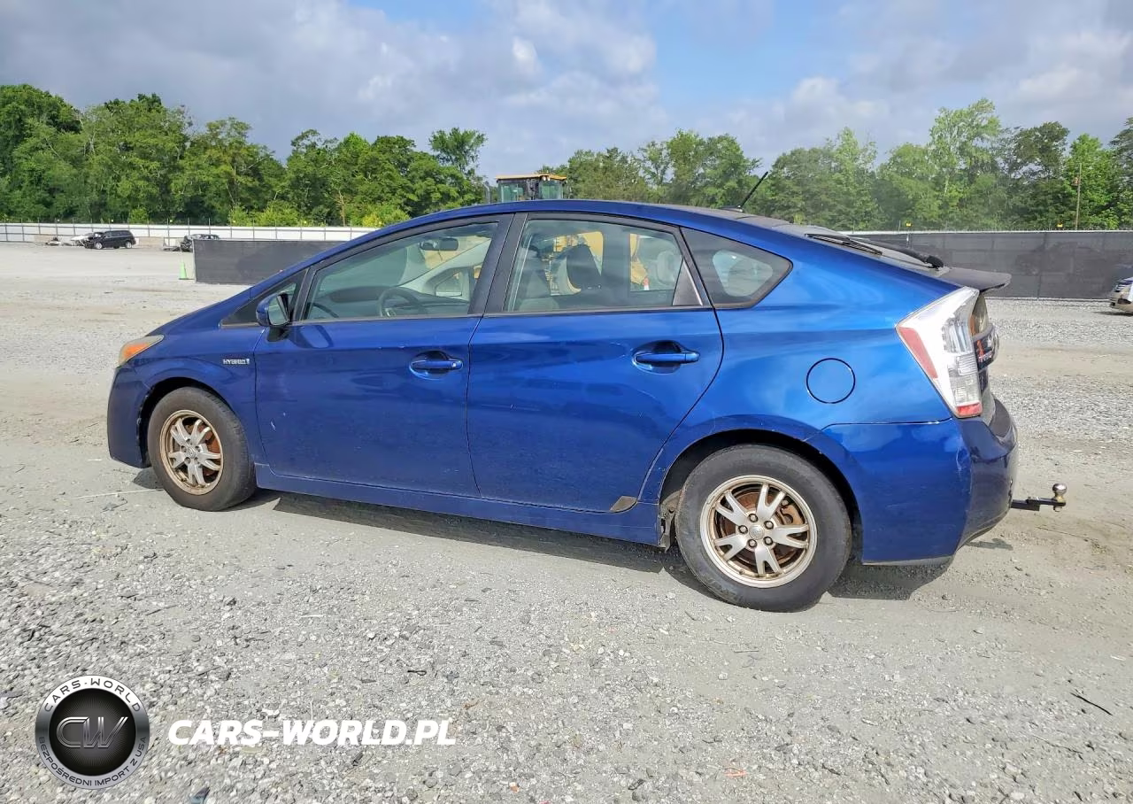 2011 Toyota Prius Three VIN:JTDKN3DU4B5304205 - 2