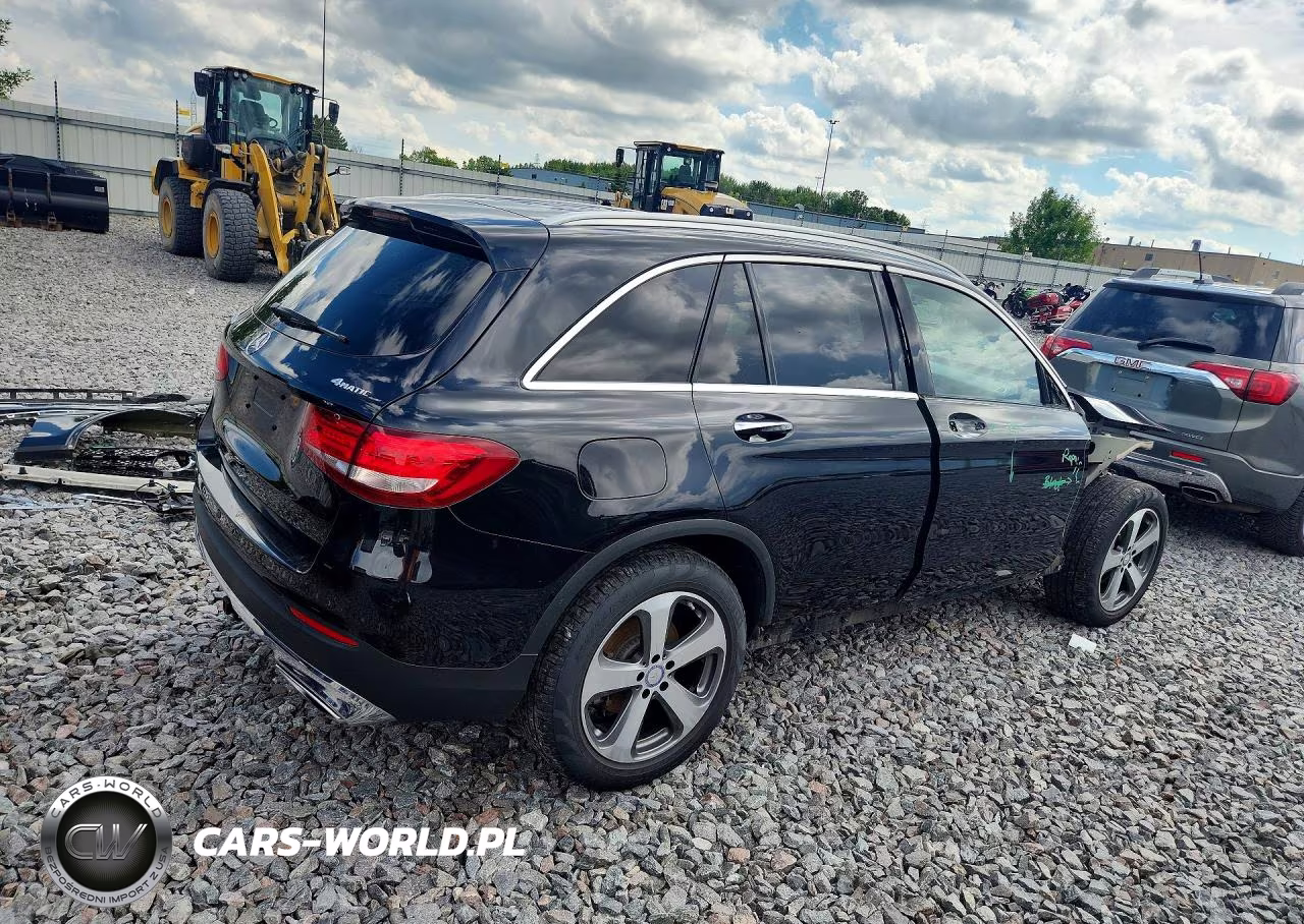 2017 Mercedes-Benz Glc 300 4Matic VIN:WDC0G4KB1HF178195 - 3