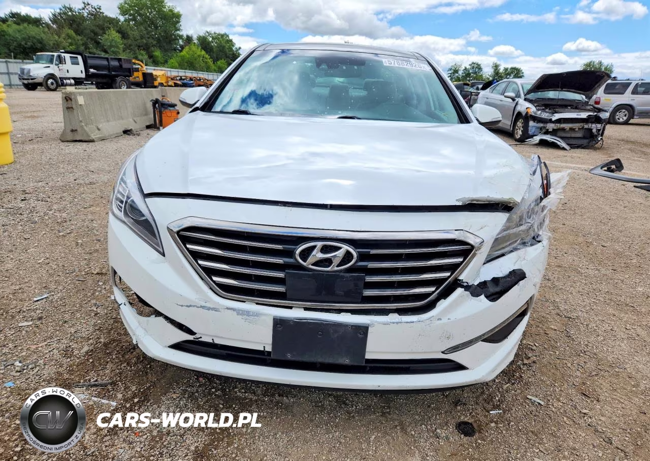 2015 Hyundai Sonata Limited VIN:5NPE34AF8FH016546 - 5