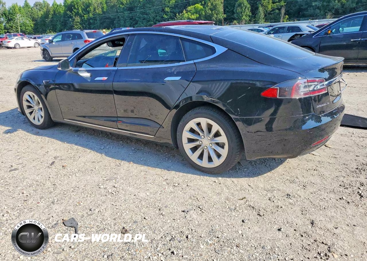 2017 Tesla Model S VIN:5YJSA1E14HF231090 - 2