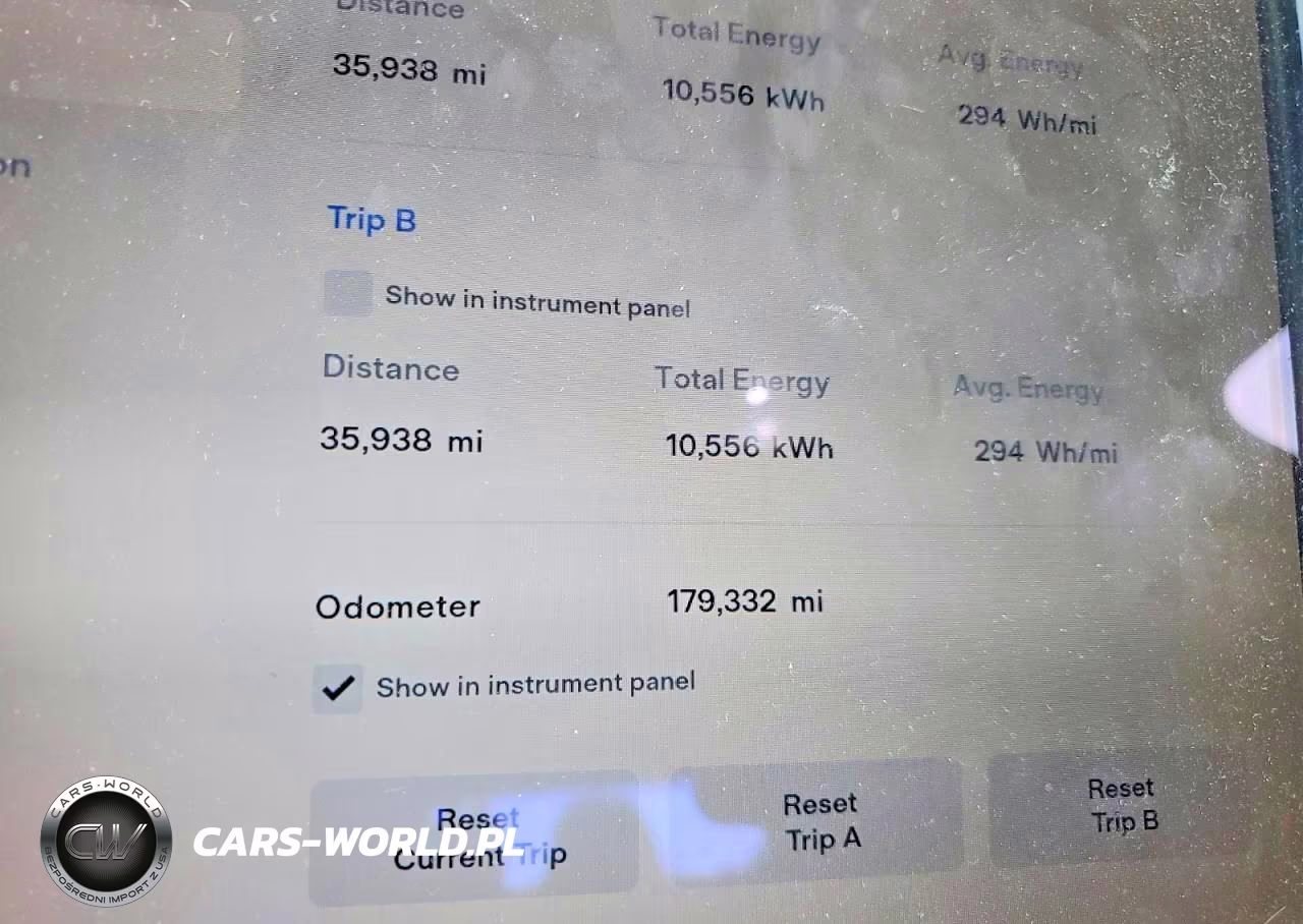 2017 Tesla Model S VIN:5YJSA1E14HF231090 - 9