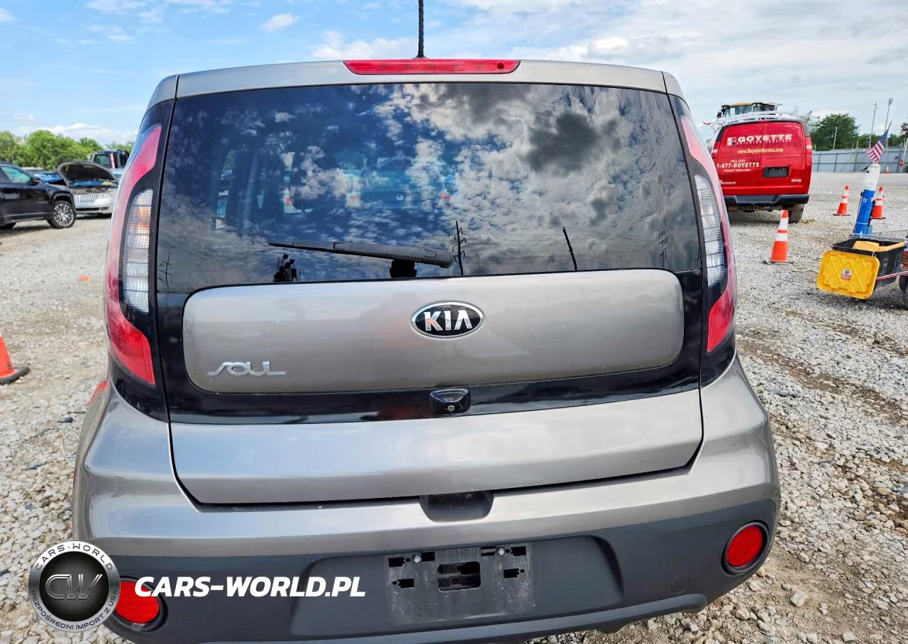2017 Kia Soul Base VIN:KNDJN2A26H7481618 - 6