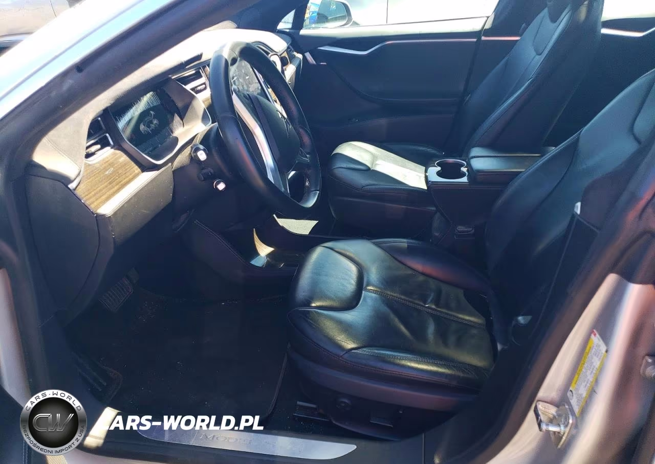 2015 Tesla Model S VIN:5YJSA1E24FF112932 - 7