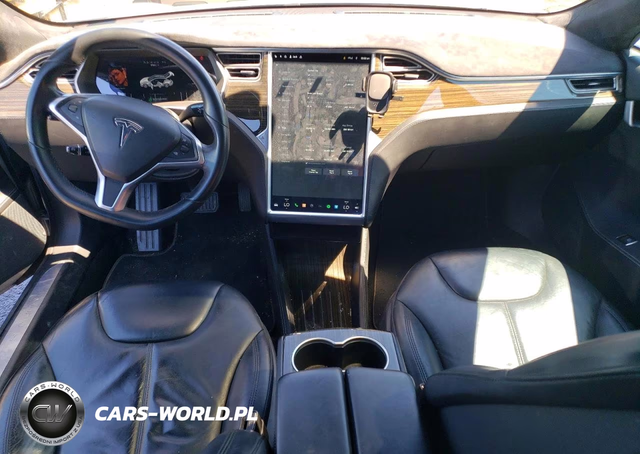2015 Tesla Model S VIN:5YJSA1E24FF112932 - 8