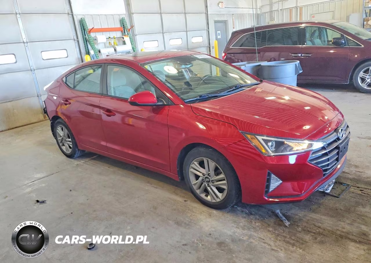 2019 Hyundai Elantra Value Edition VIN:KMHD84LF1KU770460 - 4
