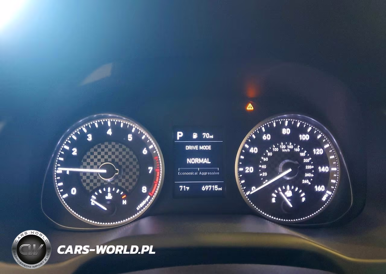 2019 Hyundai Elantra Value Edition VIN:KMHD84LF1KU770460 - 9