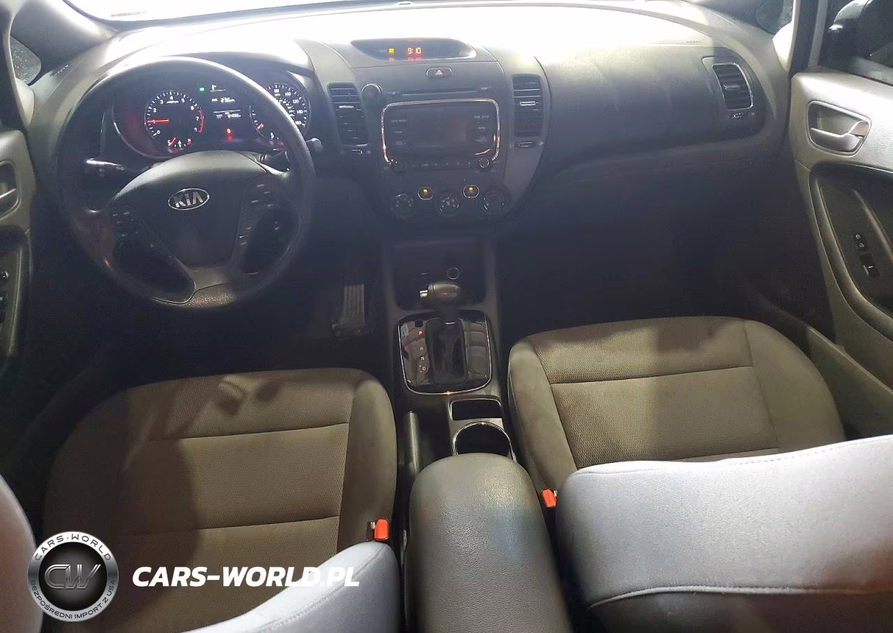 2018 KIA FORTE LX VIN:3KPFK4A70JE209884 - 8
