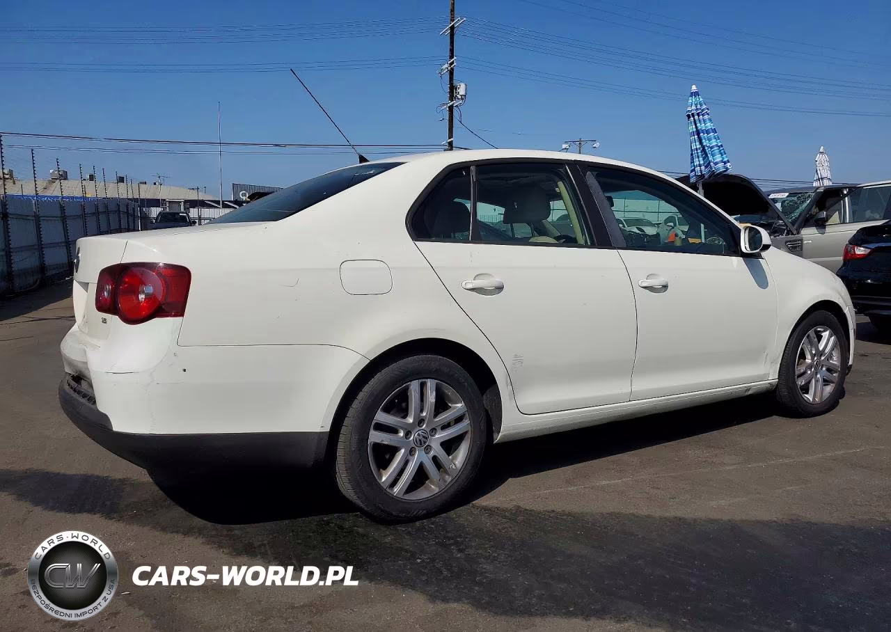 2008 Volkswagen Jetta VIN:3VWHM71K38M087401 - 3