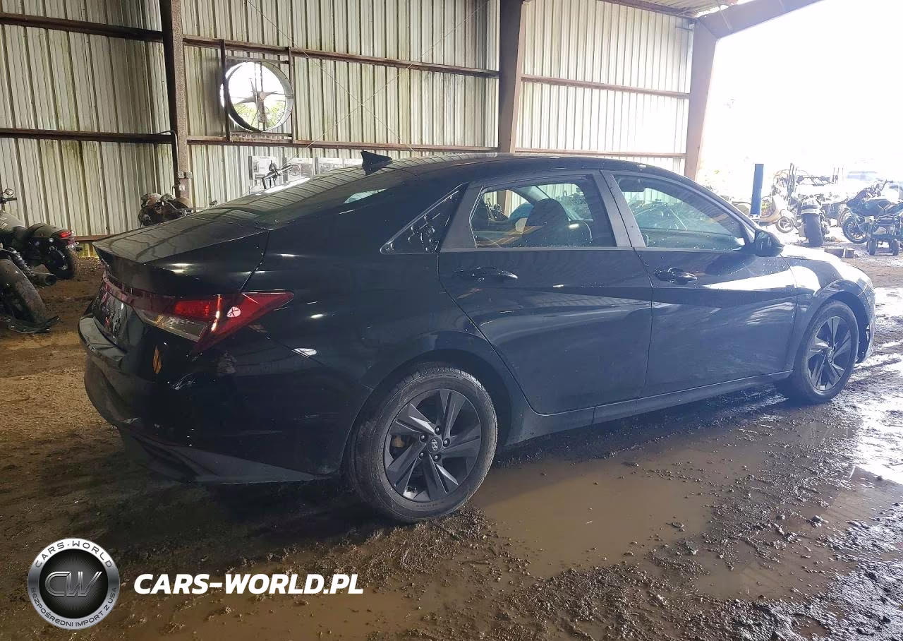 2023 HYUNDAI ELANTRA SEL VIN:5NPLM4AG7PH089485 - 3
