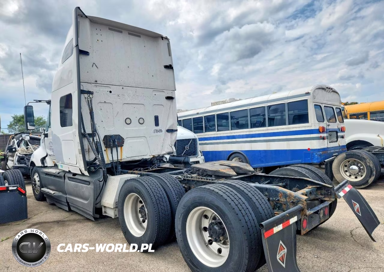 2016 International Lf687 Semi Truck VIN:3HSDJAPR0GN002249 - 3