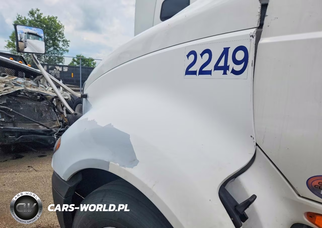2016 International Lf687 Semi Truck VIN:3HSDJAPR0GN002249 - 7