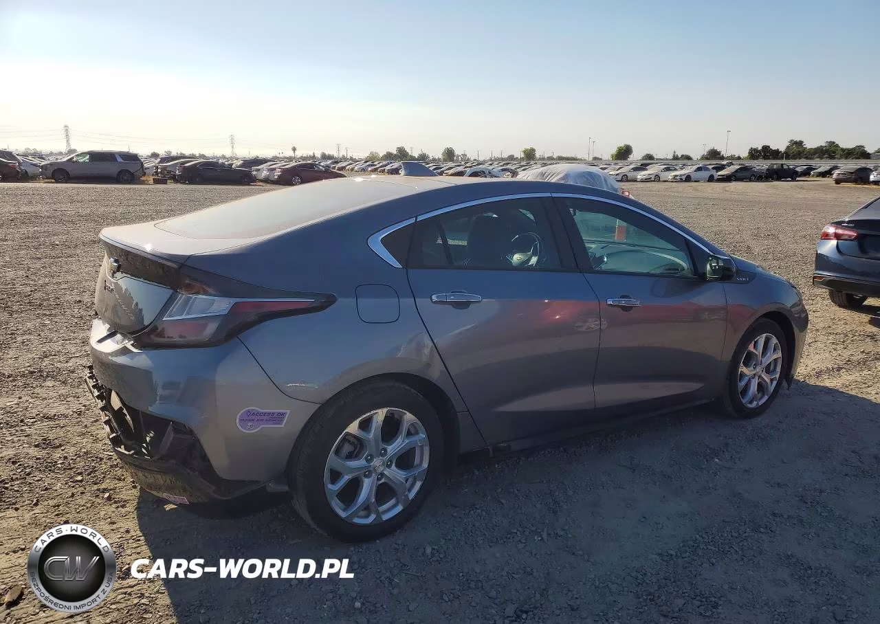 2019 Chevrolet Volt Premier VIN:1G1RD6S54KU113428 - 3