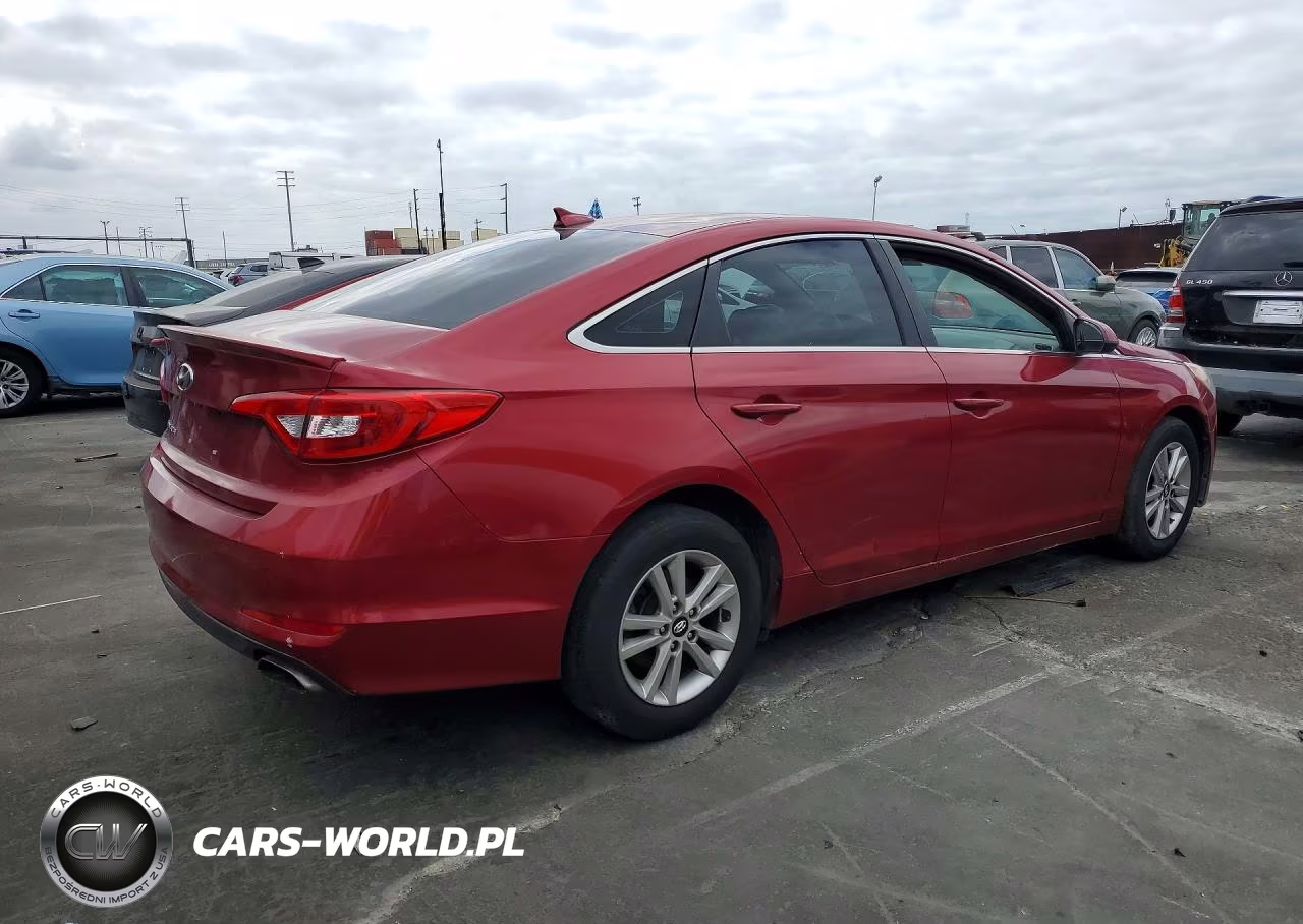 2015 Hyundai Sonata Se VIN:5NPE24AF3FH147354 - 3
