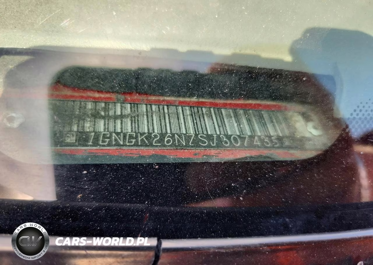 1995 Chevrolet Suburban K2500 VIN:1GNGK26N7SJ307435 - 13