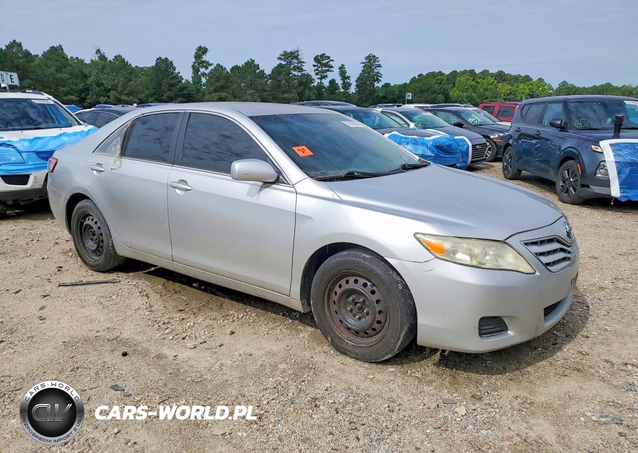 2011 Toyota Camry Le VIN:4T1BF3EK5BU770558 - 4