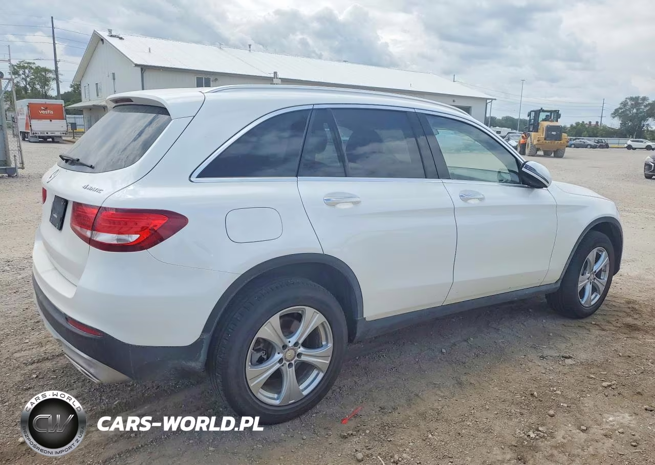 2016 Mercedes-Benz Glc 300 4Matic VIN:WDC0G4KB9GF010948 - 3