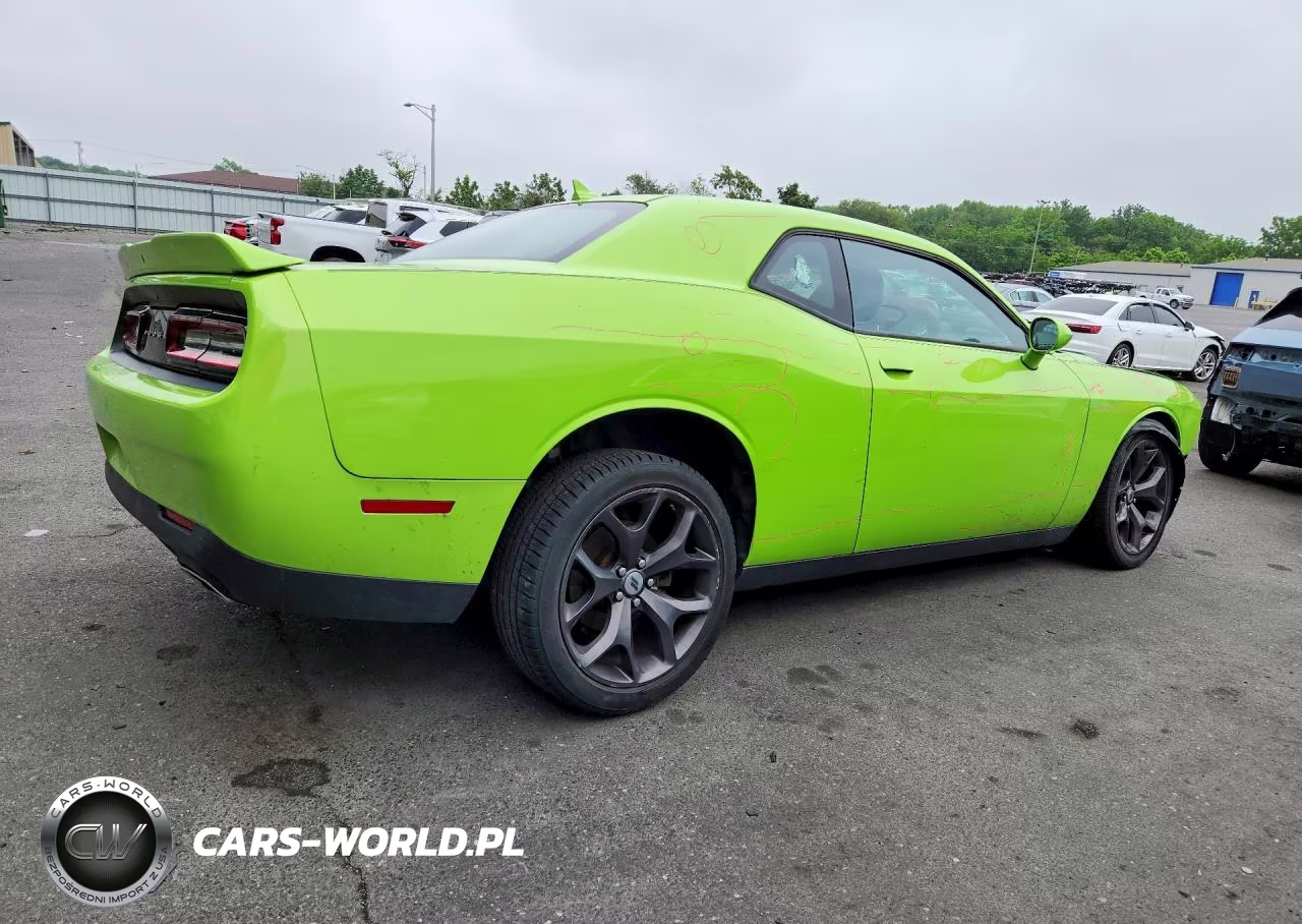 2019 Dodge Challenger Sxt VIN:2C3CDZAG6KH642744 - 3