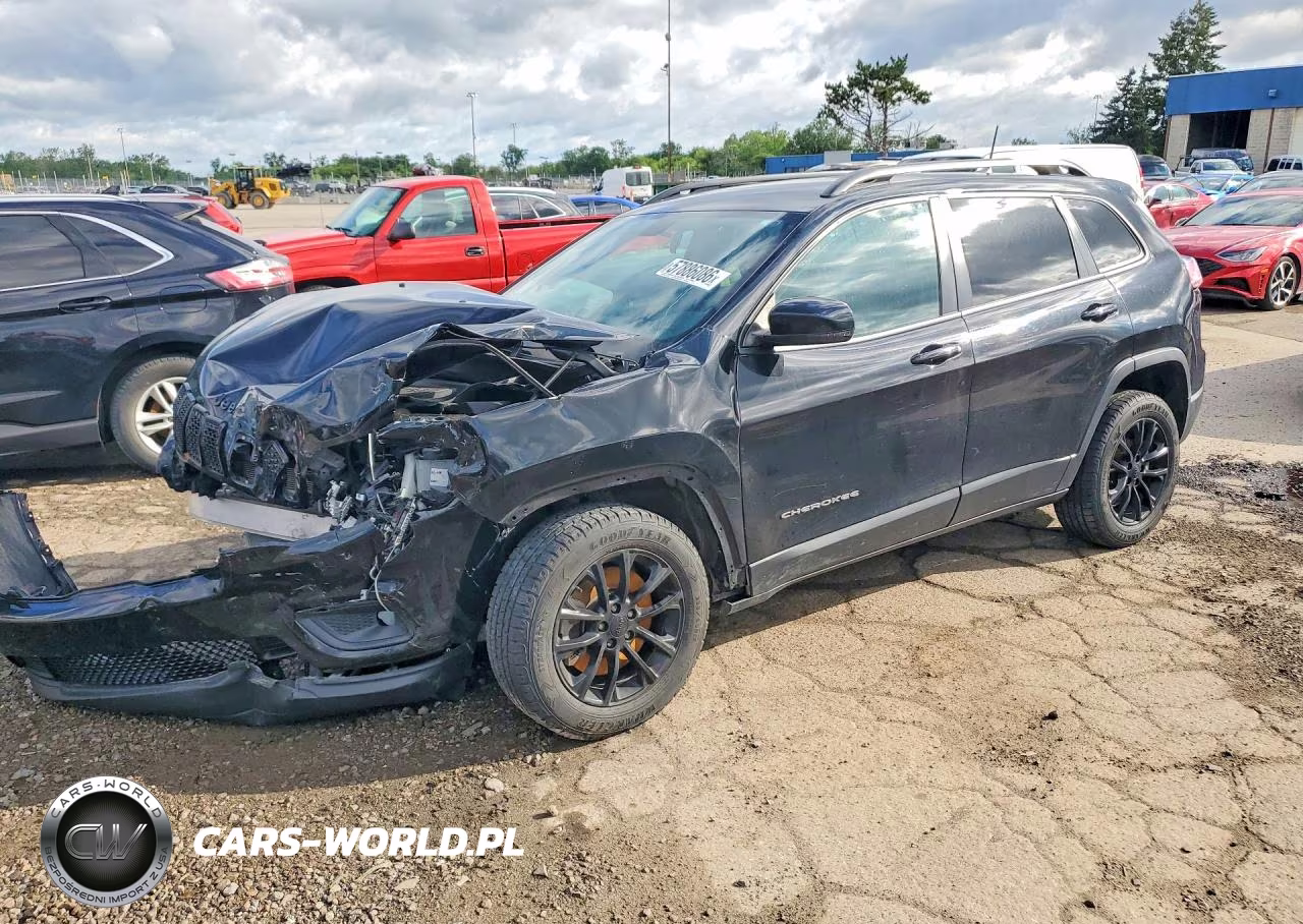 2019 Jeep Cherokee Latitude Plus – zdjęcie 1 z 13