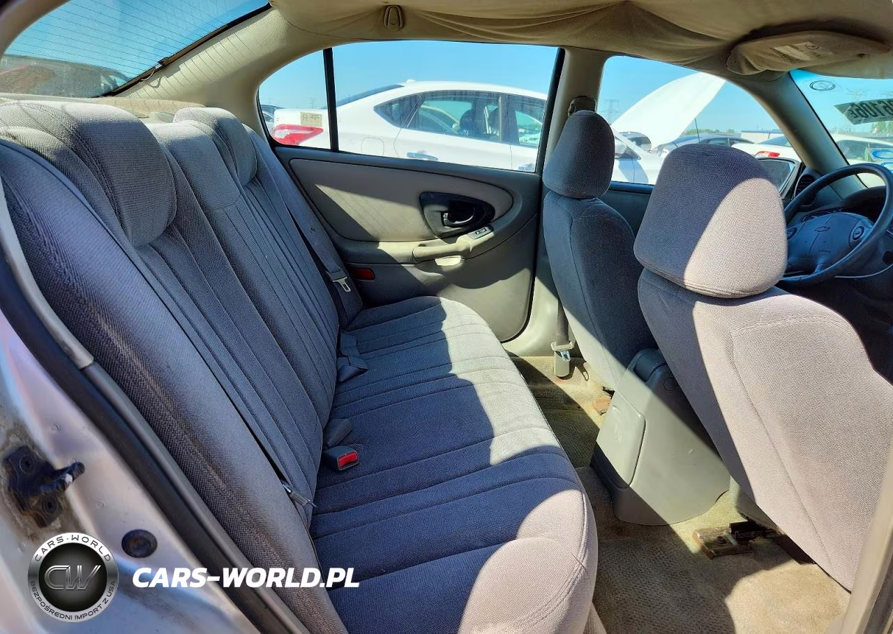 2003 Chevrolet Malibu VIN:1G1ND52J93M569299 - 10