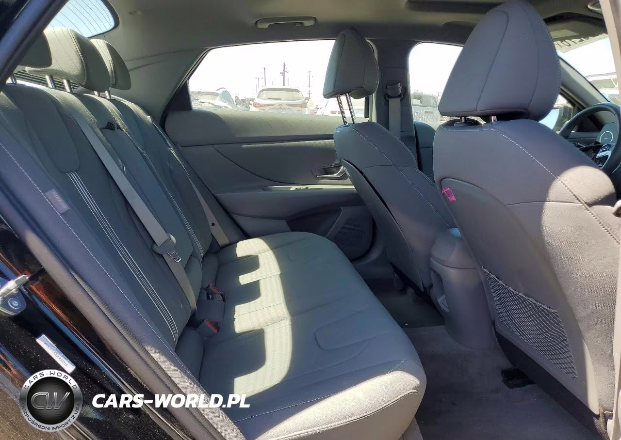 2025 Hyundai Elantra Sel VIN:KMHLS4DG2SU032316 - 10
