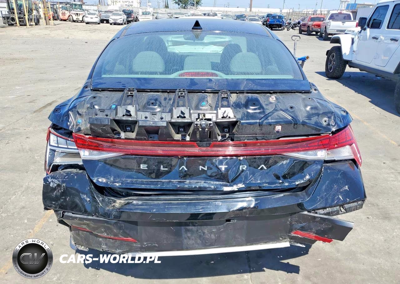 2025 Hyundai Elantra Sel VIN:KMHLS4DG2SU032316 - 6