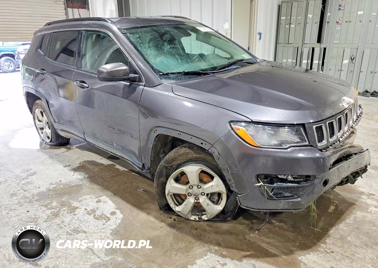 2021 Jeep Compass Latitude VIN:3C4NJDBB2MT504468 - 4
