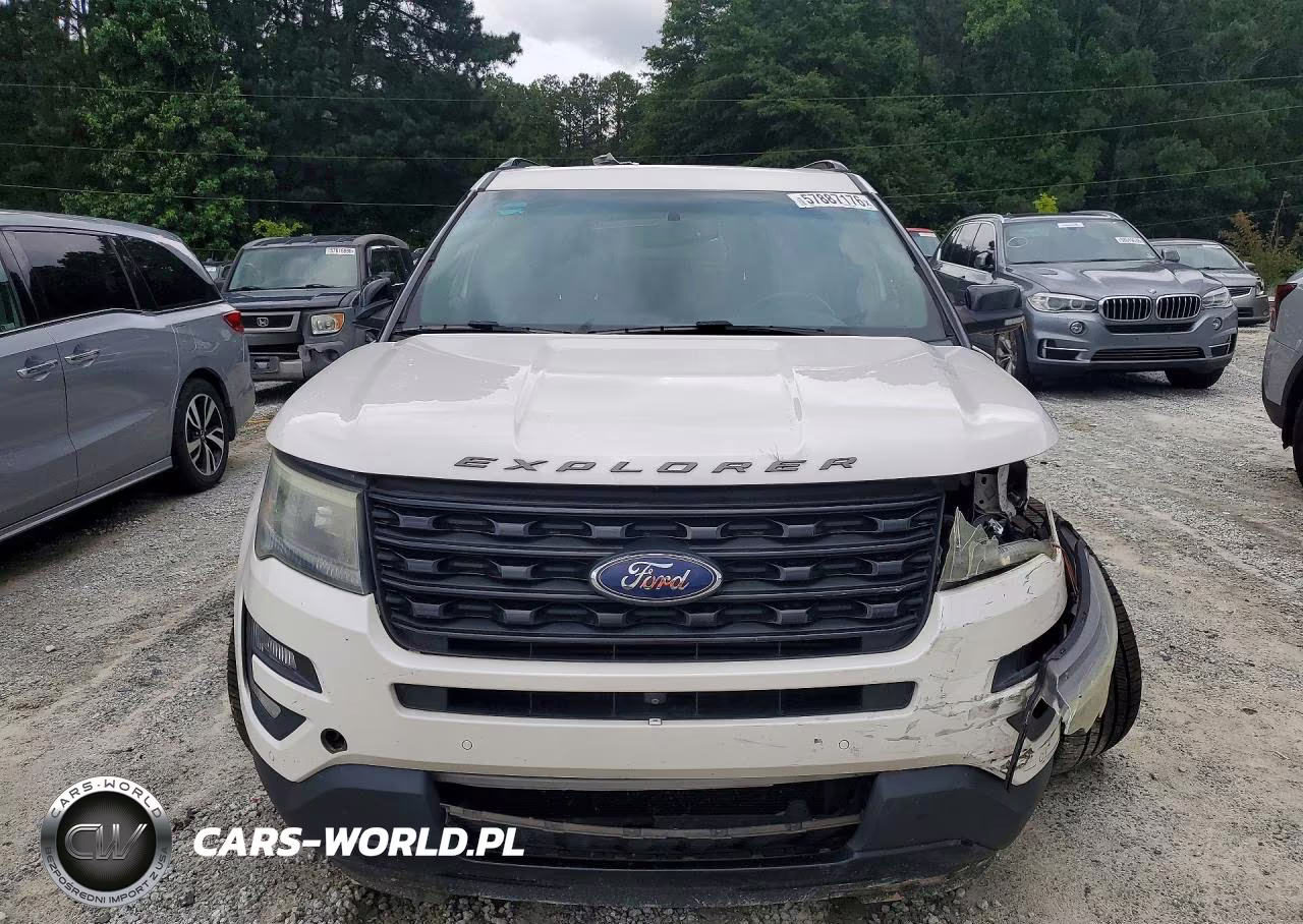 2016 Ford Explorer Sport VIN:1FM5K8GT3GGB30804 - 5