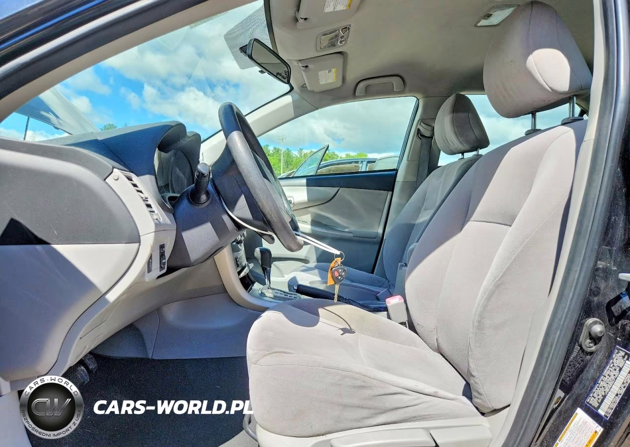 2013 Toyota Corolla Le VIN:JTDBU4EE0DJ115027 - 7