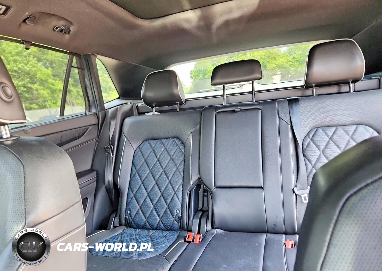2024 Volkswagen Atlas Cross Sport Sel Premium R-Line VIN:1V2FE2CA0RC212984 - 10