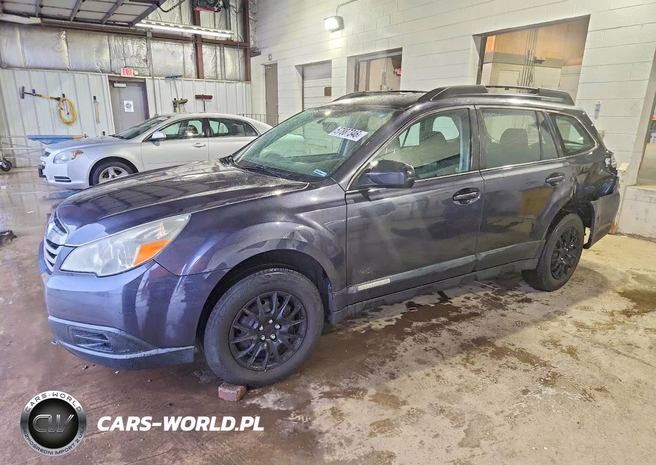 2010 Subaru Outback 2.5I