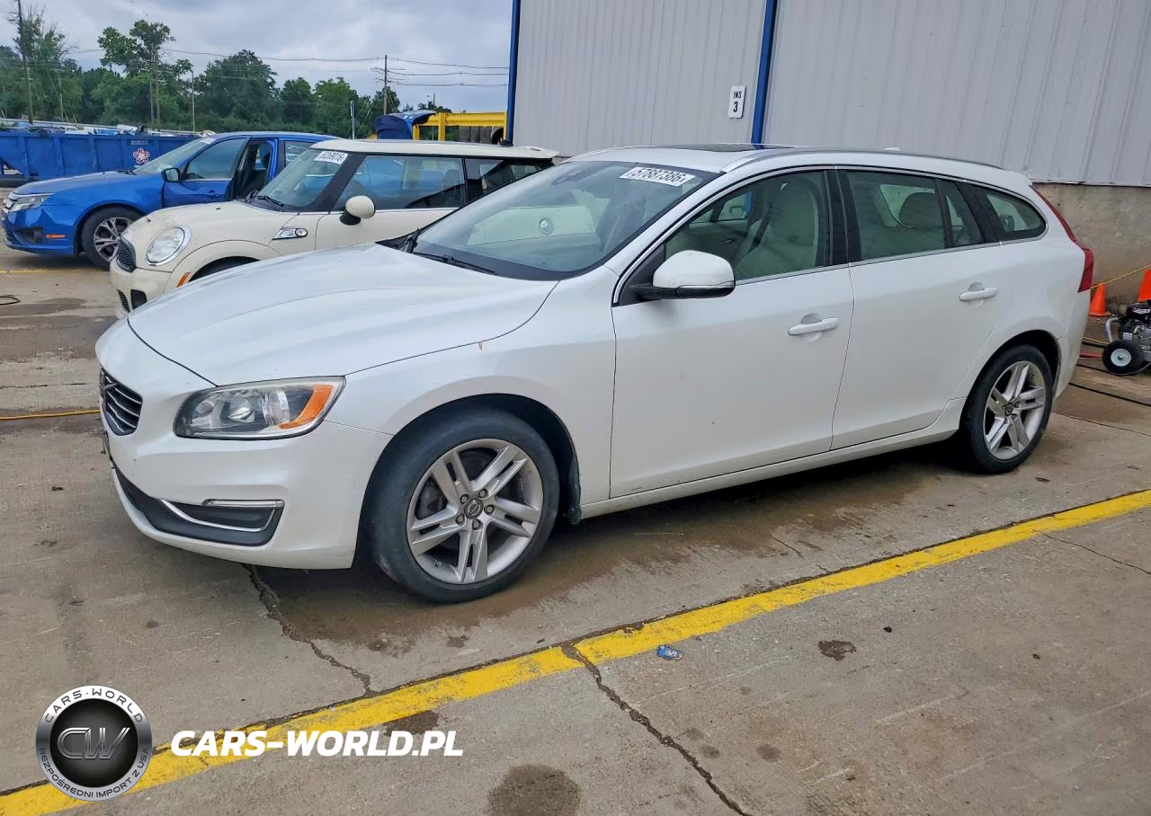 2015 Volvo V60 T5
