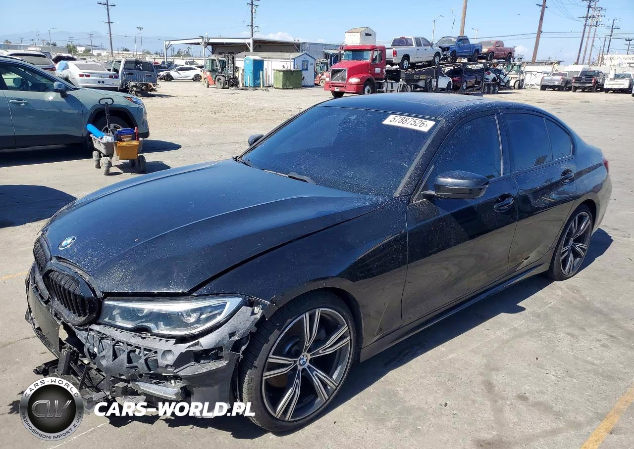 2021 BMW 330Xi – zdjęcie 1 z 12