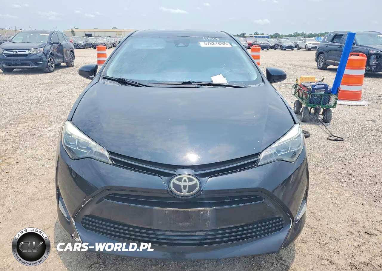 2018 Toyota Corolla Xle VIN:5YFBURHE3JP840962 - 5