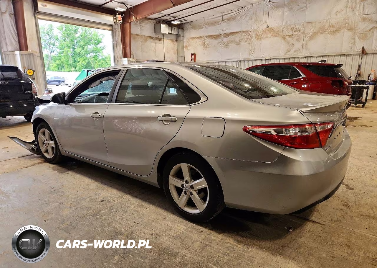 2015 Toyota Camry Se VIN:4T1BF1FK1FU084431 - 2