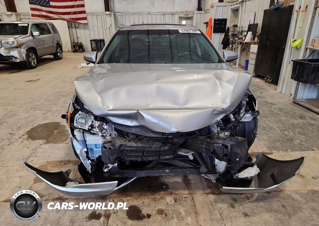 2015 Toyota Camry Se VIN:4T1BF1FK1FU084431 - 5