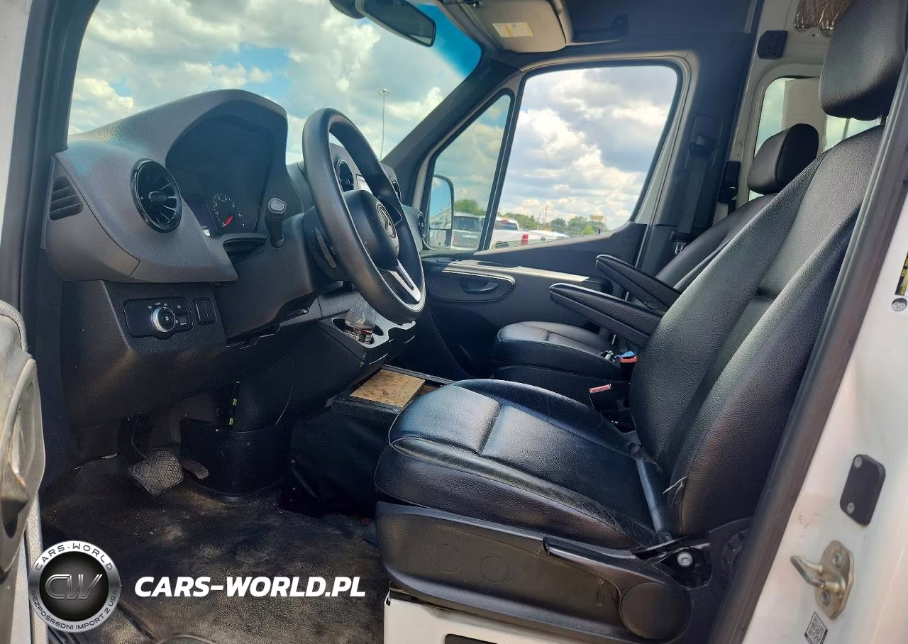 2020 Mercedes-Benz Sprinter 2500 VIN:W1W40CHY7LT025742 - 7