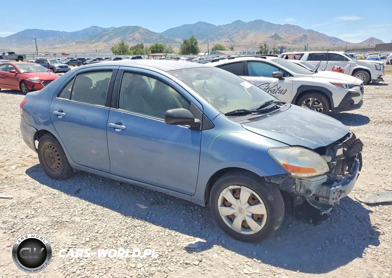 2008 Toyota Yaris Base VIN:JTDBT923284037132 - 4