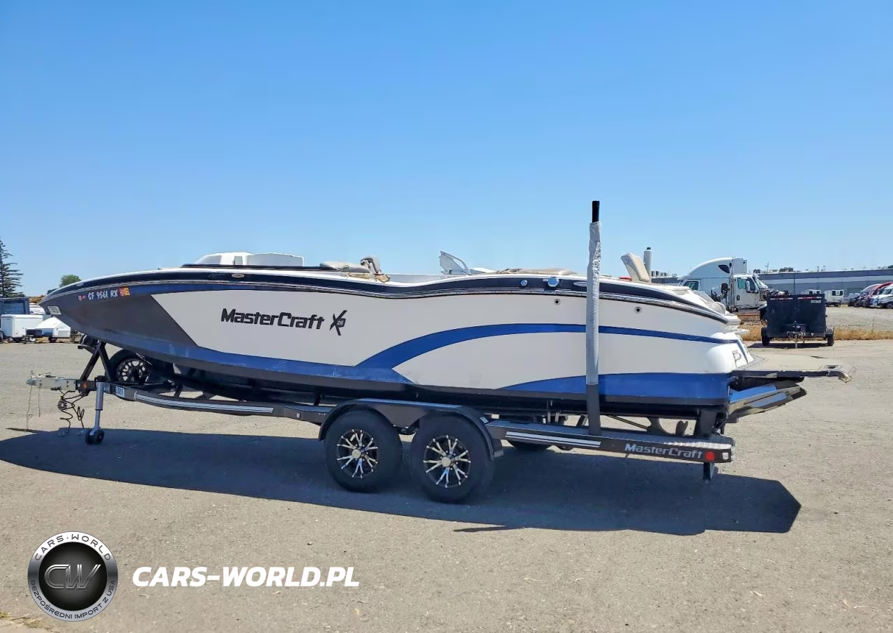 2016 Mastercraft Boat VIN:MBCWKMJ5E616 - 4