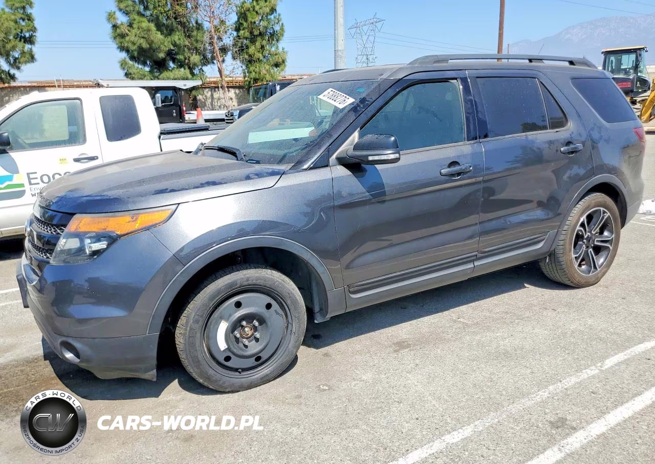 2015 Ford Explorer Sport – zdjęcie 1 z 13
