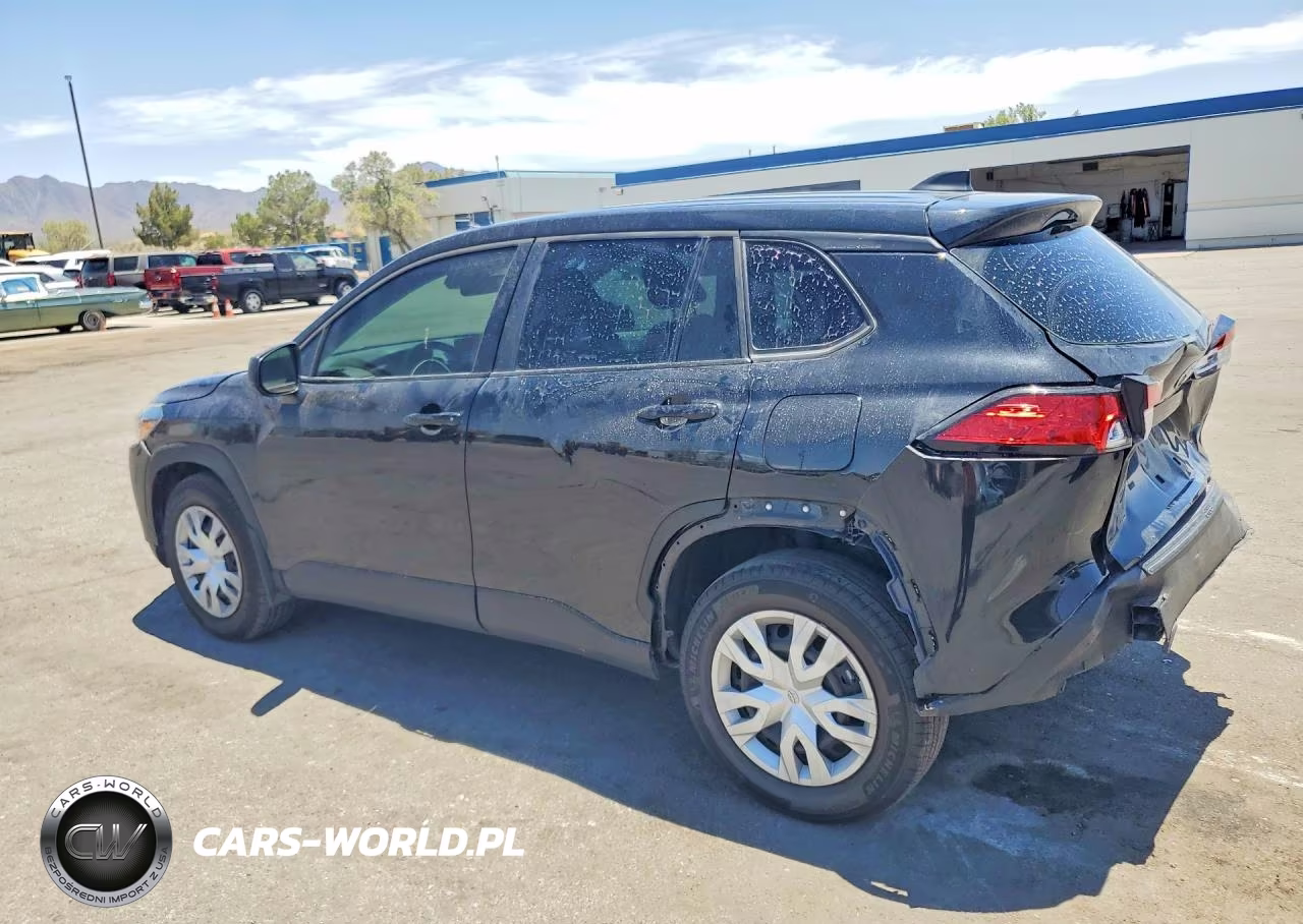 2025 Toyota Corolla Cross L VIN:7MUAAAAG2SV135523 - 2