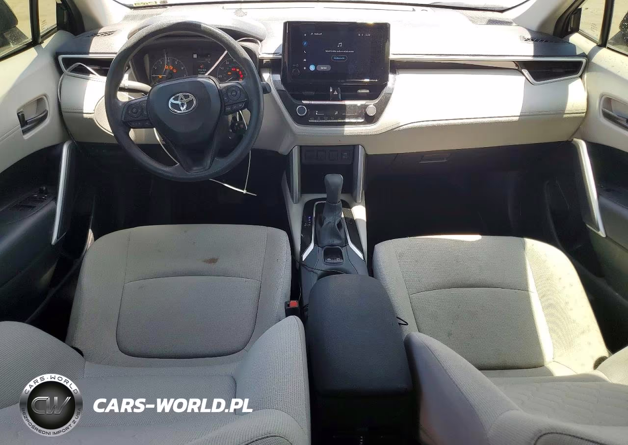 2025 Toyota Corolla Cross L VIN:7MUAAAAG2SV135523 - 8