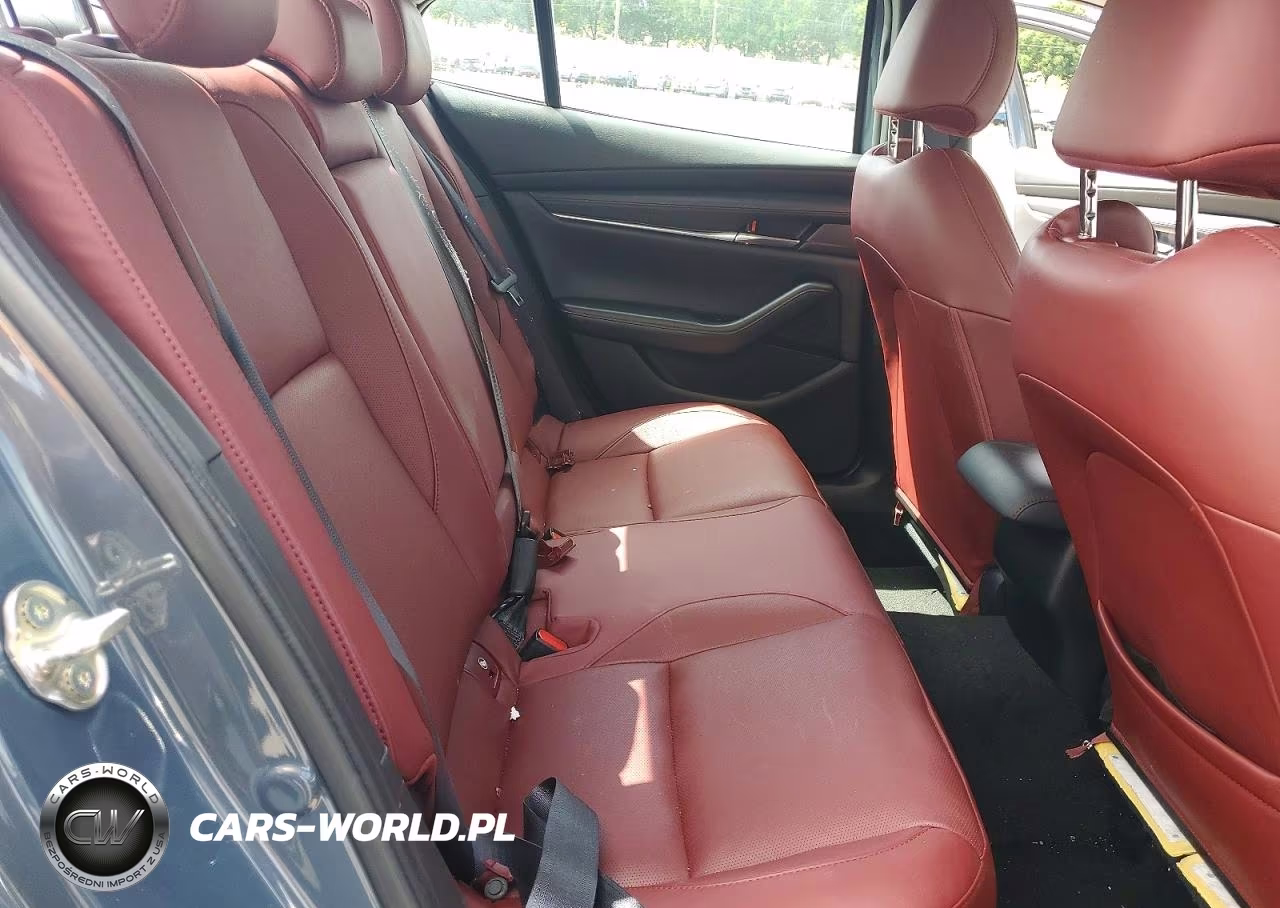2023 Mazda 3 Preferred VIN:3MZBPBCM8PM377369 - 10