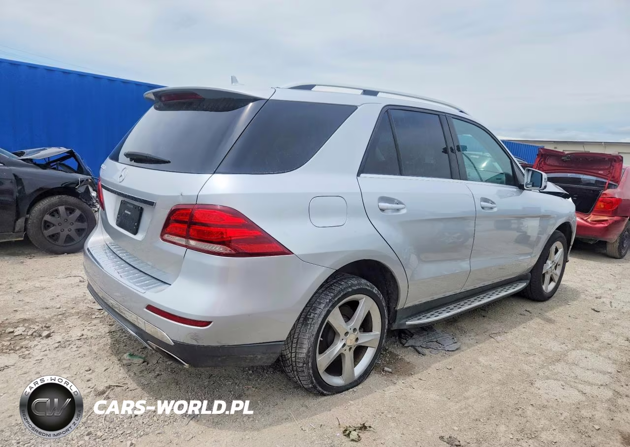 2016 Mercedes-Benz Gle 350 VIN:4JGDA5JB0GA711032 - 3