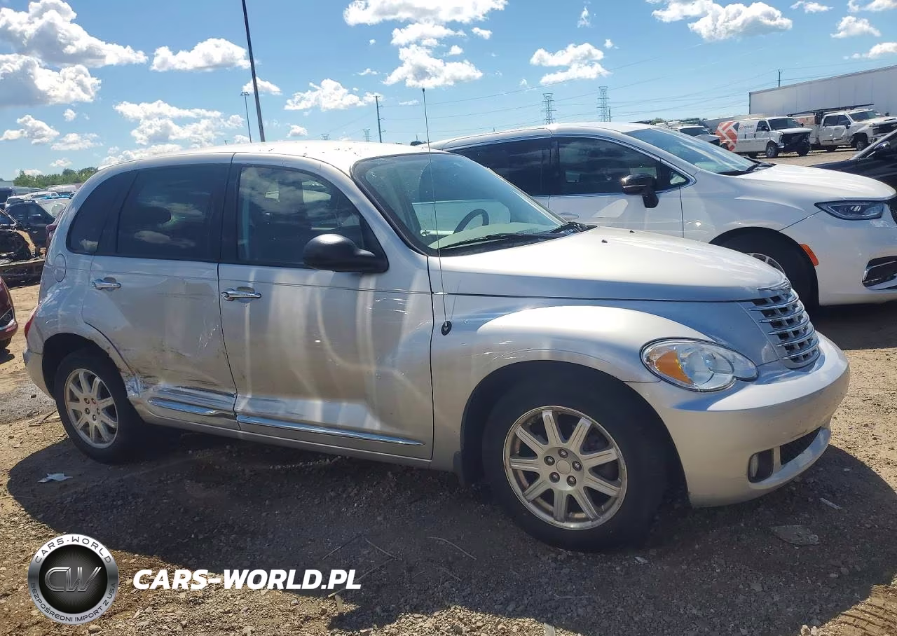 2010 Chrysler Pt Cruiser VIN:3A4GY5F95AT202891 - 4